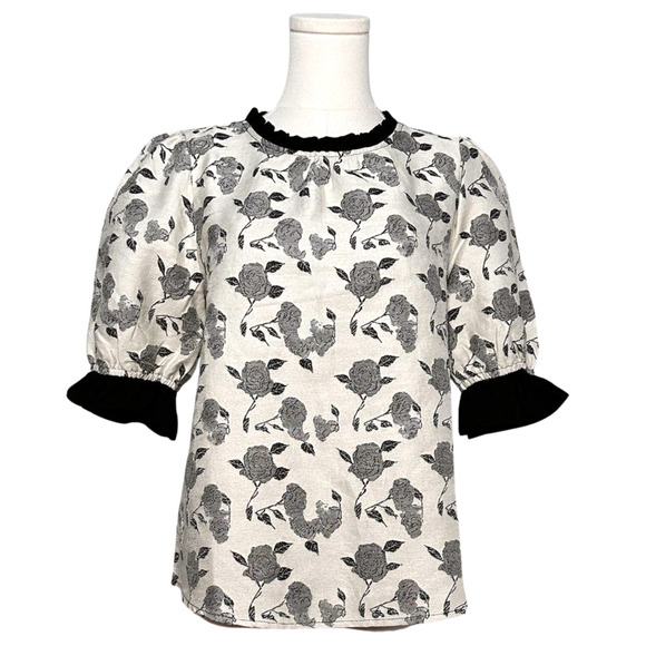 Voy NWT Black White Jacquard Rose Print Puff Sleeve Blouse Small Romantic - Picture 1 of 9